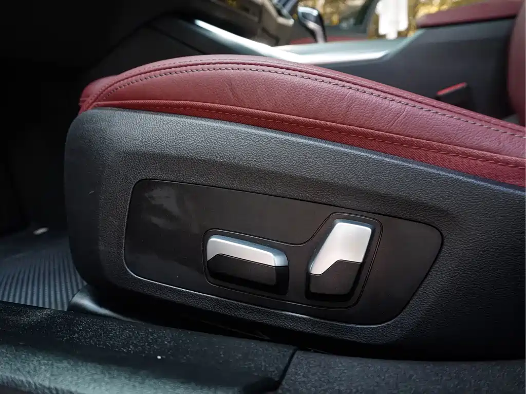 BMW 3 Series — миниатюра 11