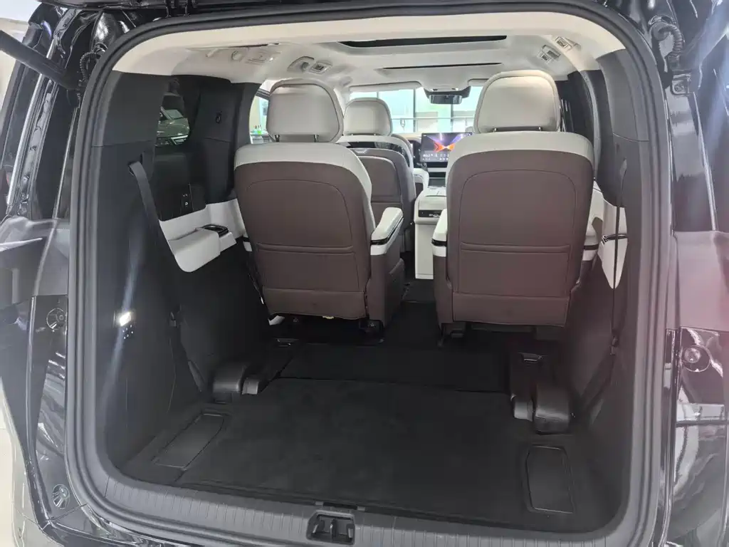 BYD Xia — миниатюра 10