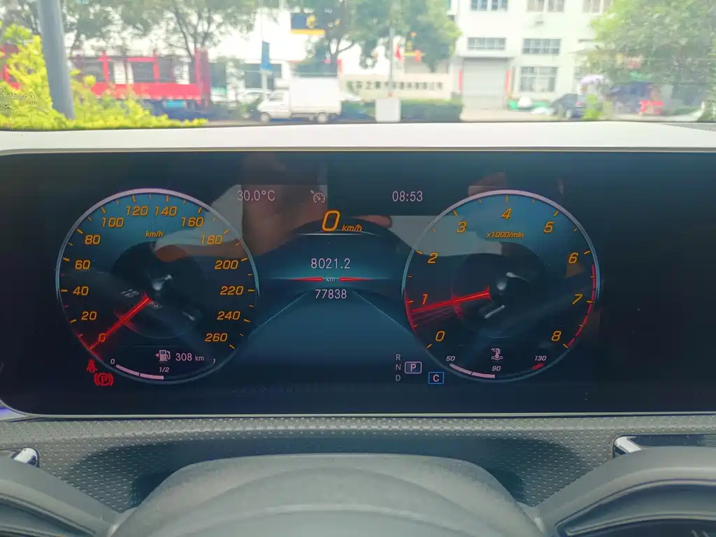 Mercedes-Benz A-Class — миниатюра 12