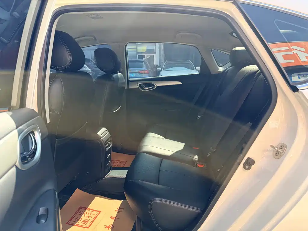 Nissan Sylphy — миниатюра 6