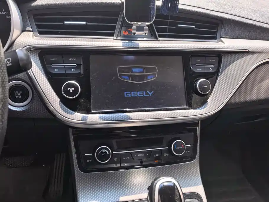 Geely Emgrand GS — миниатюра 13