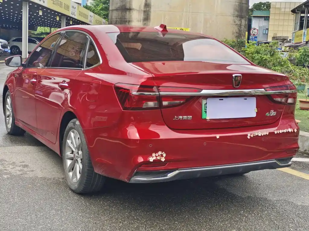 Roewe i6 New Energy — миниатюра 8