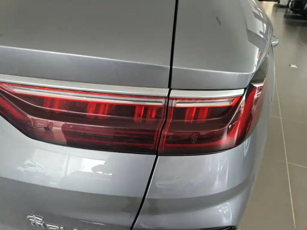 BYD PLUS New Energy — миниатюра 8