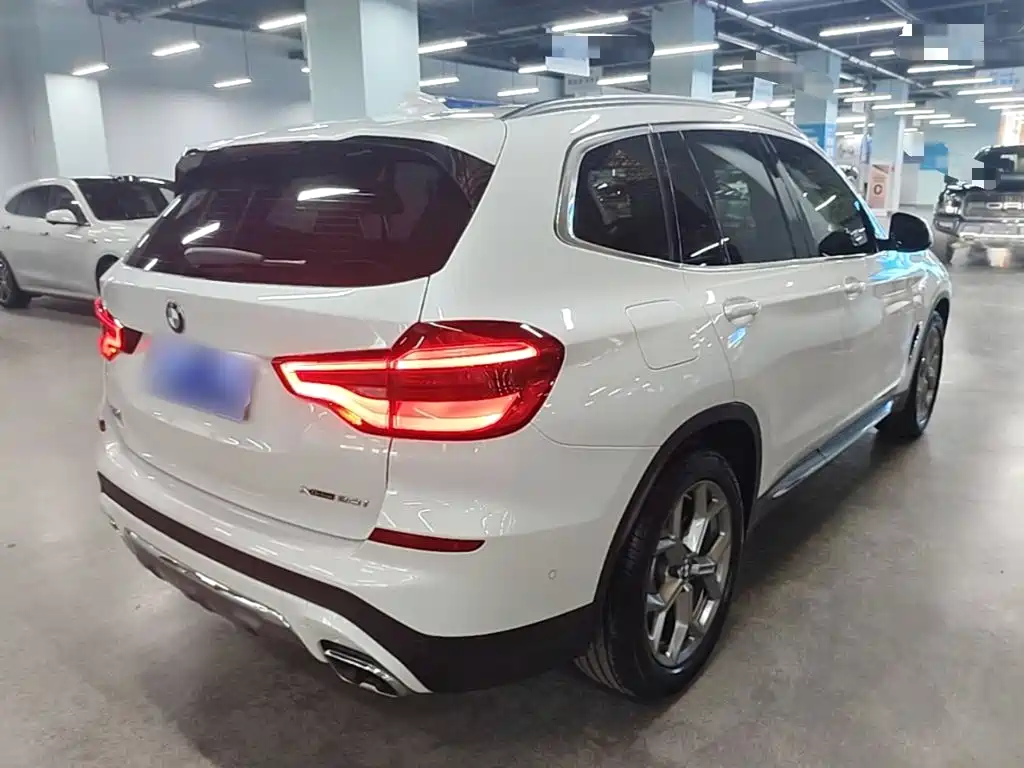 BMW X3 — миниатюра 7