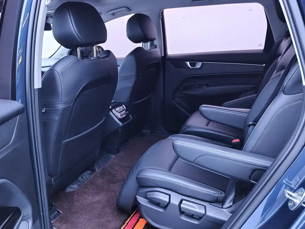 Wuling Victory — миниатюра 9