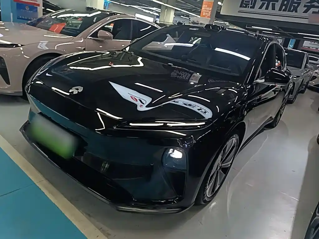 NIO ET5T — миниатюра 2