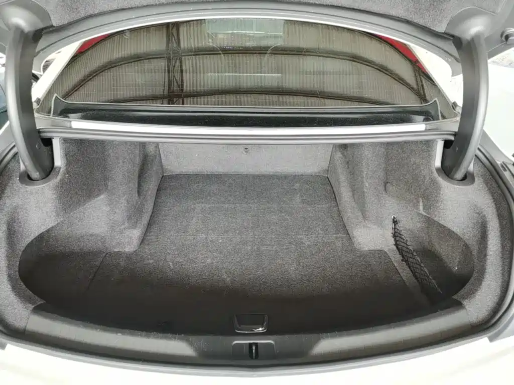 Cadillac CT6 — миниатюра 19
