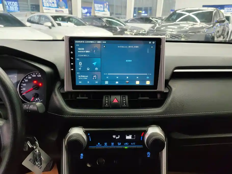 Toyota Wildlander — миниатюра 13