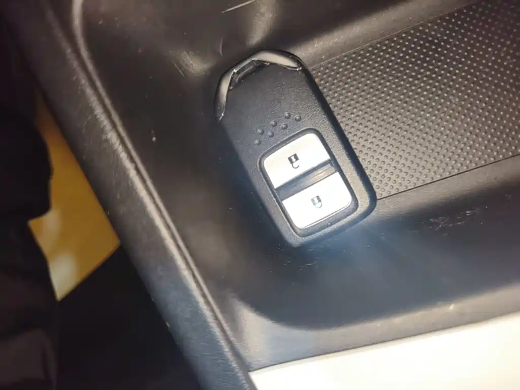 Honda Fit — миниатюра 9
