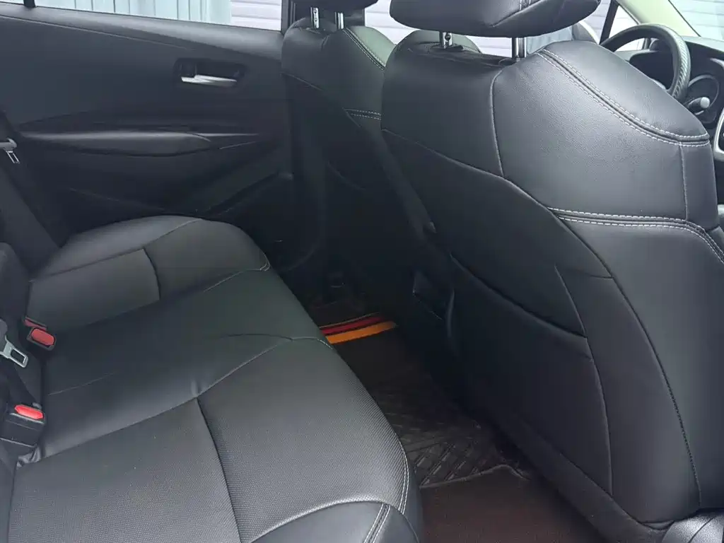 Toyota Corolla — миниатюра 12