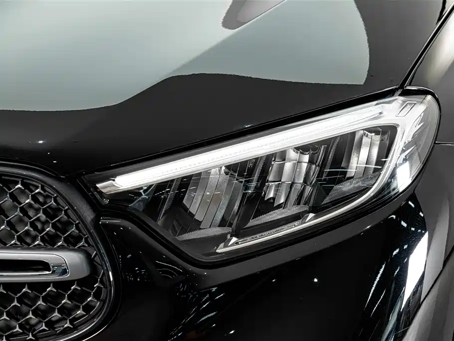 Mercedes-Benz GLC — миниатюра 4