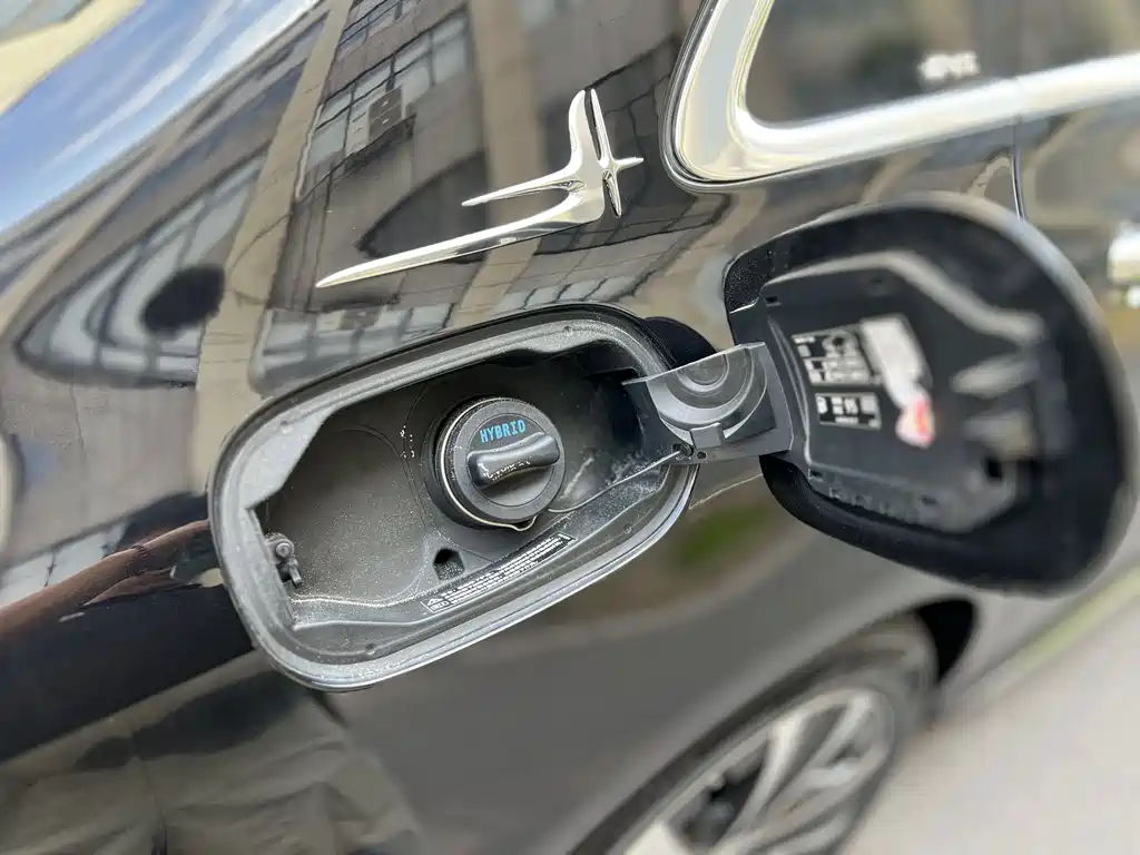 Mercedes-Benz E-Class New Energy — миниатюра 23