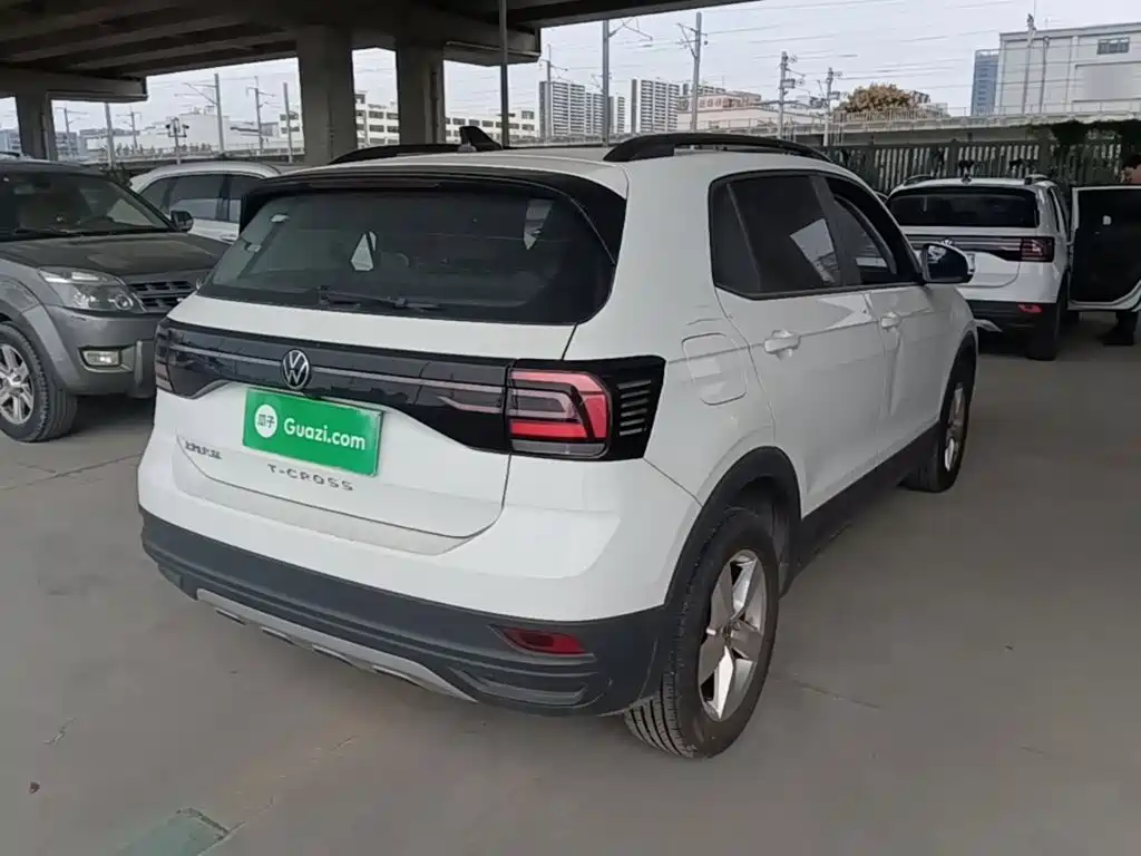 Volkswagen T-Cross — миниатюра 7