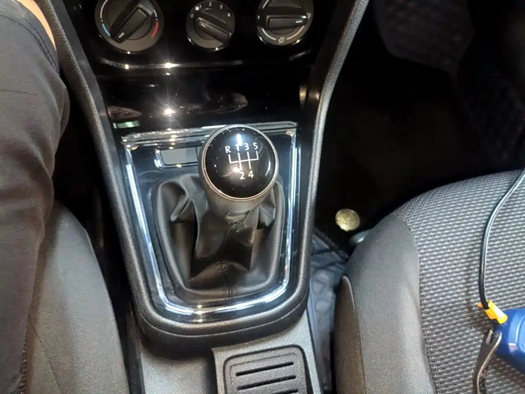 Volkswagen Bora — миниатюра 14