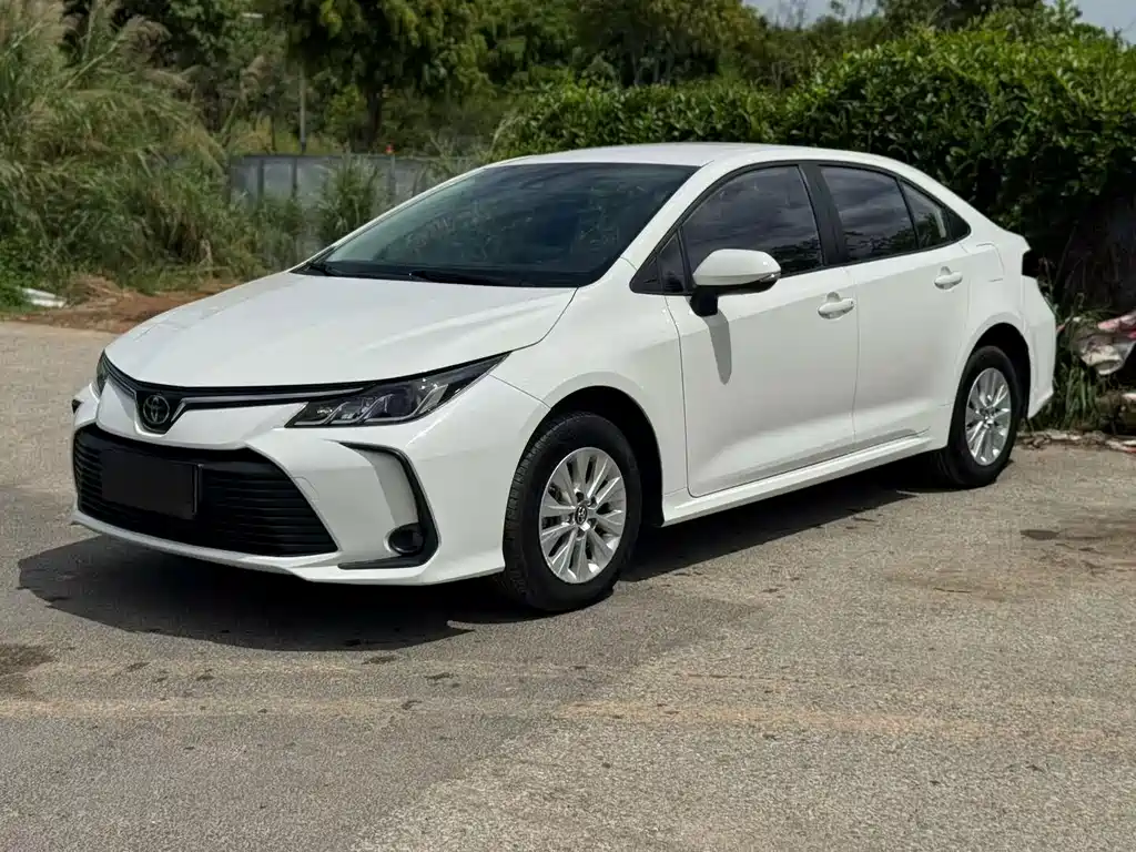 Toyota Corolla — миниатюра 4