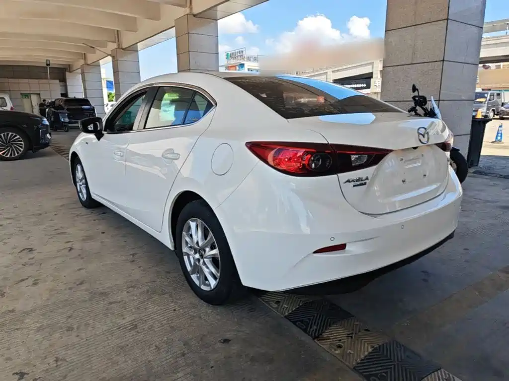 Mazda 3 Axela — миниатюра 5