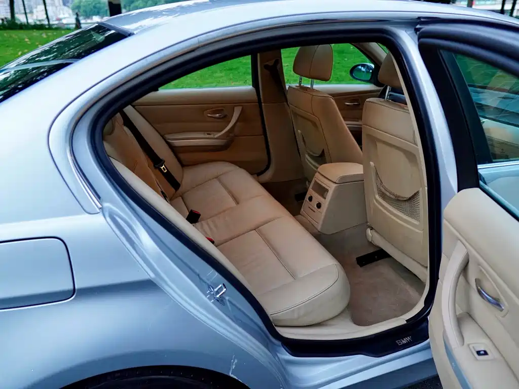 BMW 3 Series (Import) — миниатюра 16