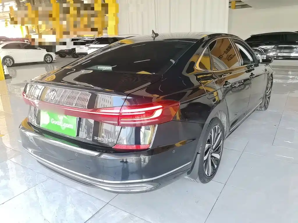 Volkswagen Passat — миниатюра 7