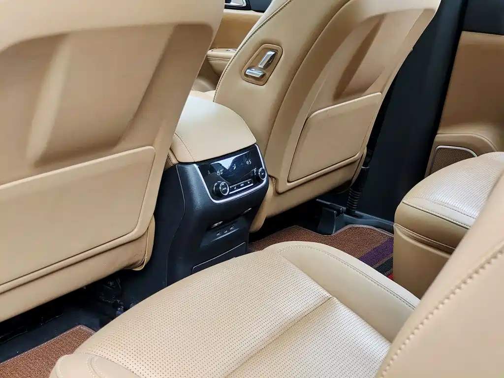 Li Auto Li ONE — миниатюра 9