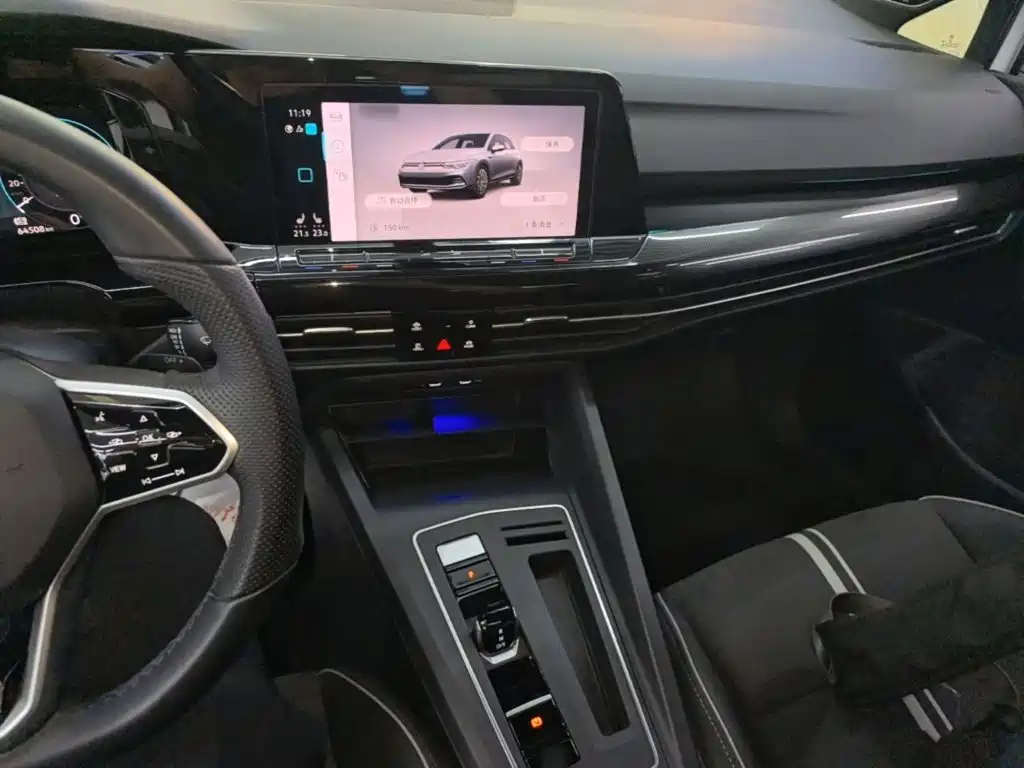 Volkswagen Golf — миниатюра 10