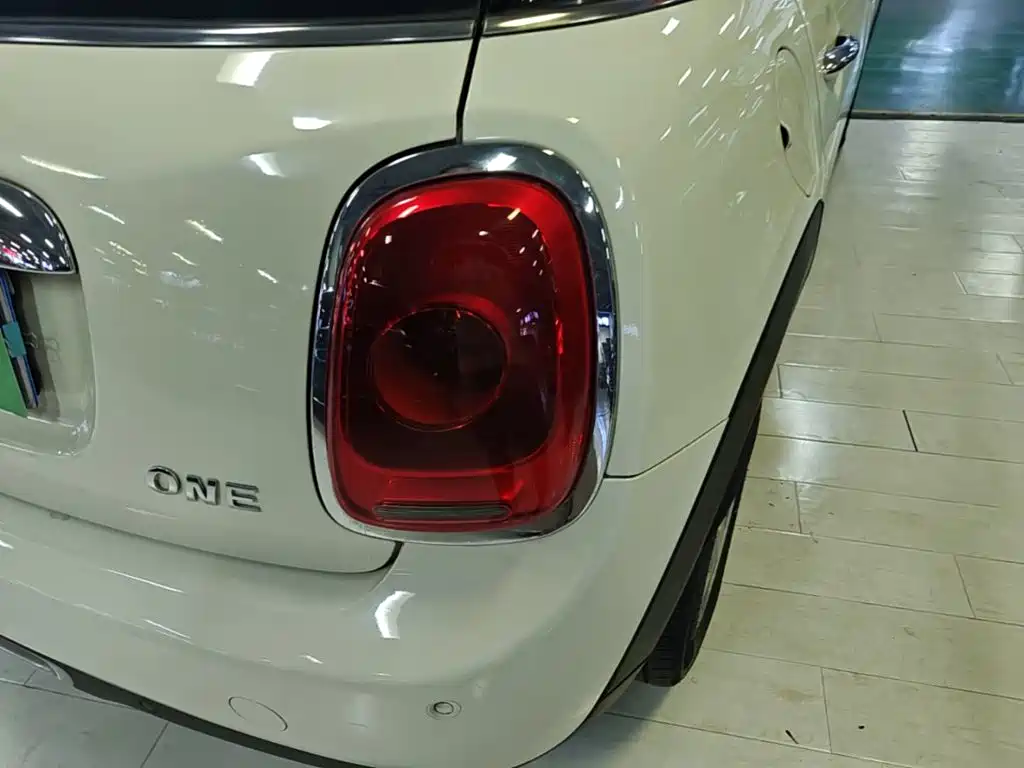 MINI Mini — миниатюра 24