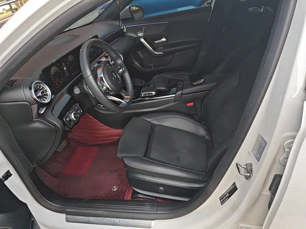 Mercedes-Benz A-Class — миниатюра 15
