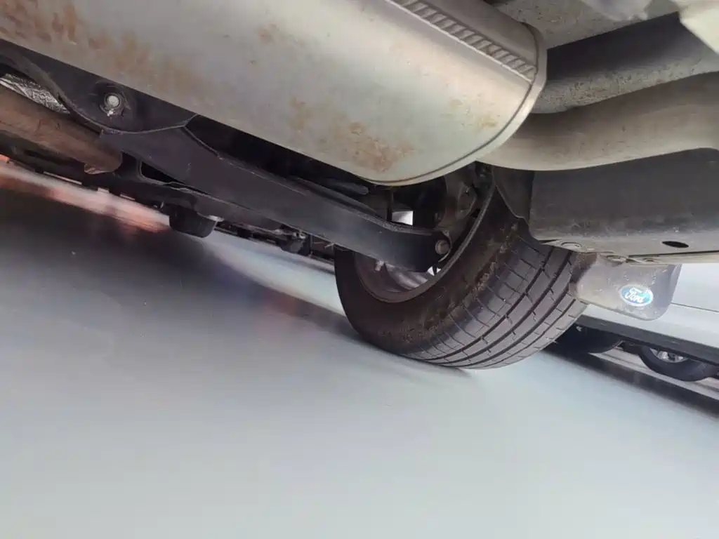 Ford Mondeo — миниатюра 4