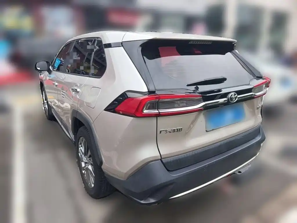 Toyota Wildlander — миниатюра 7