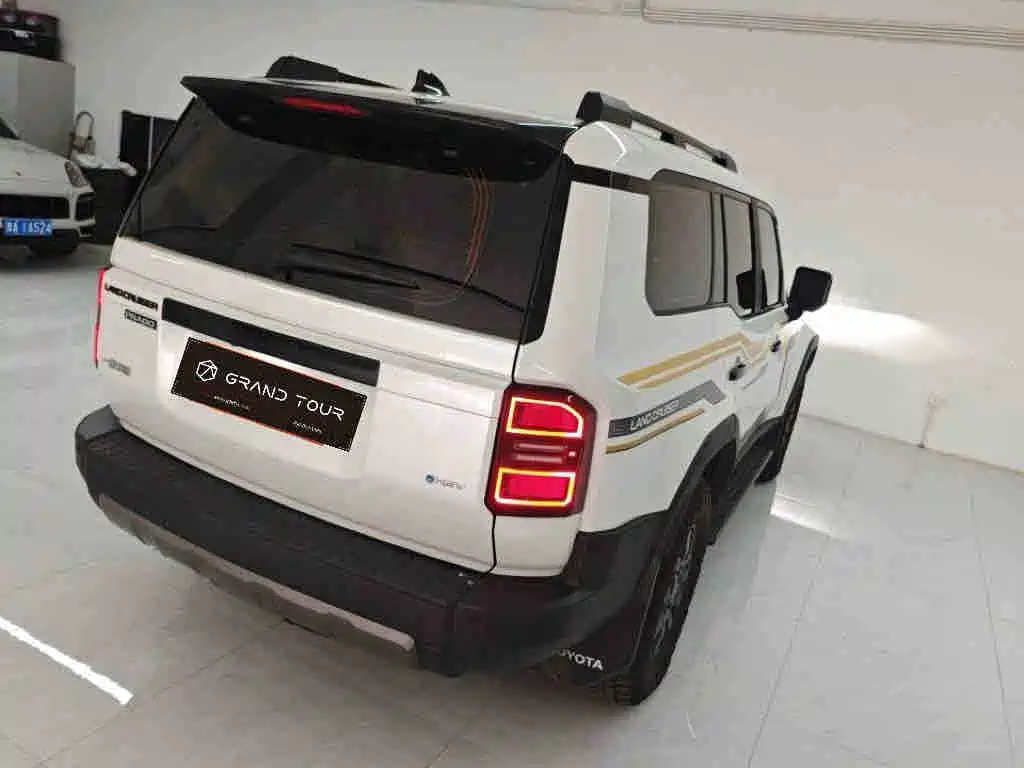 Toyota Prado — миниатюра 6