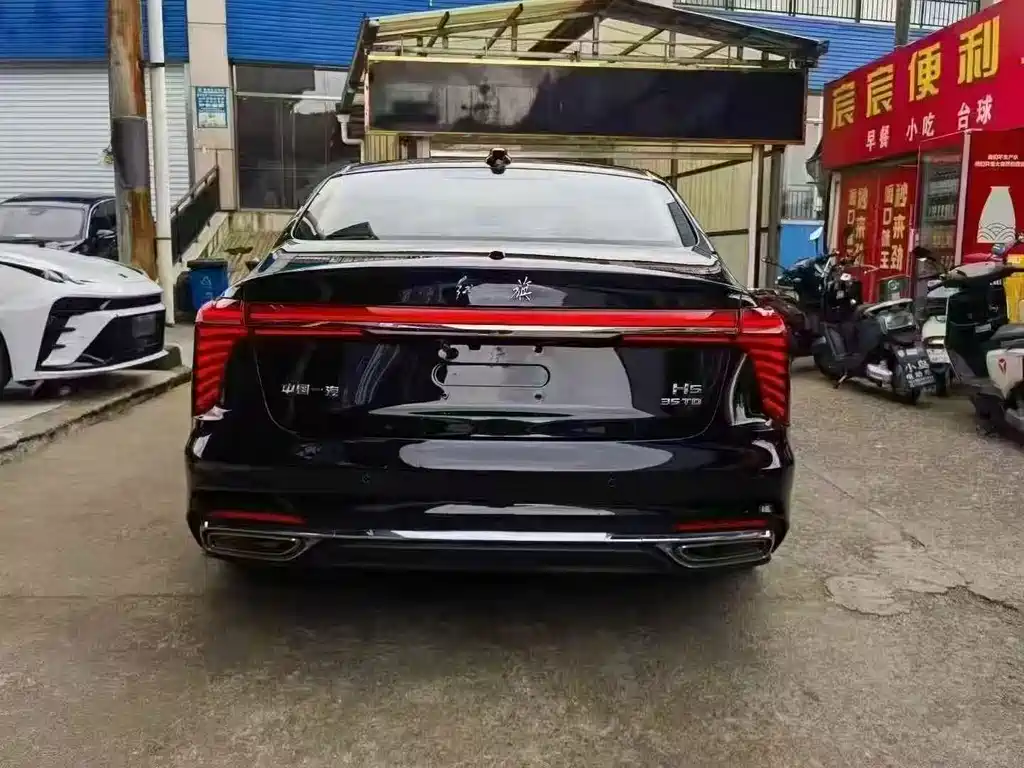 Hongqi Hongqi H5 — миниатюра 13
