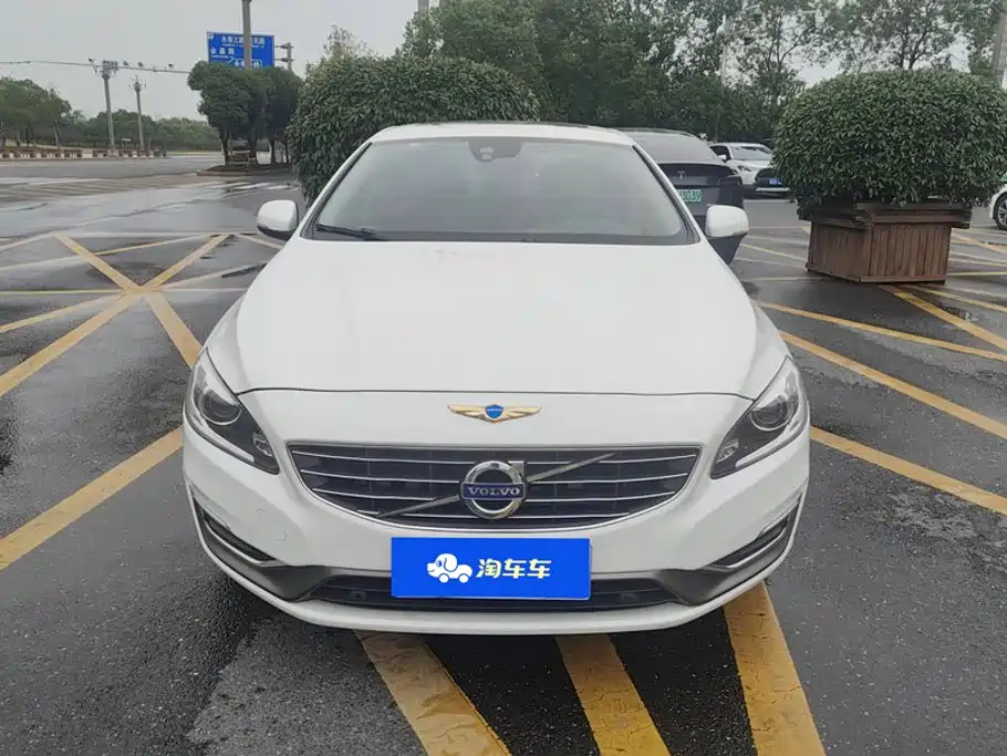 Volvo S60 — миниатюра 2