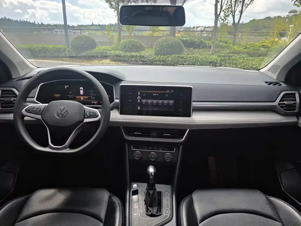 Volkswagen Tharu — миниатюра 9