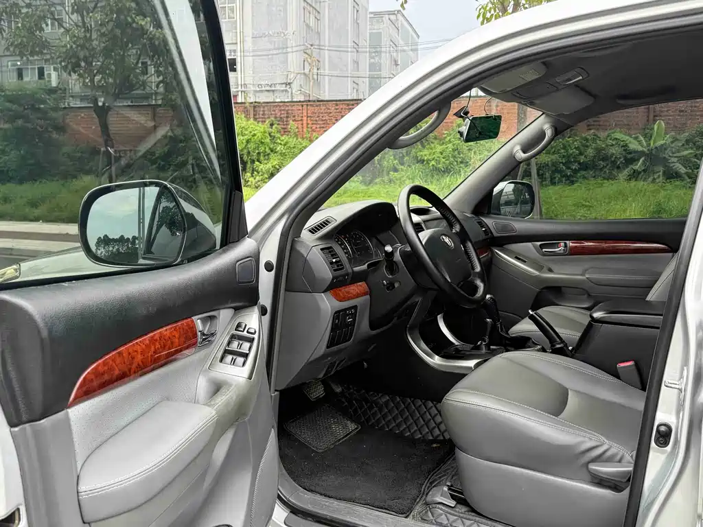 Toyota Prado (Import) — миниатюра 16