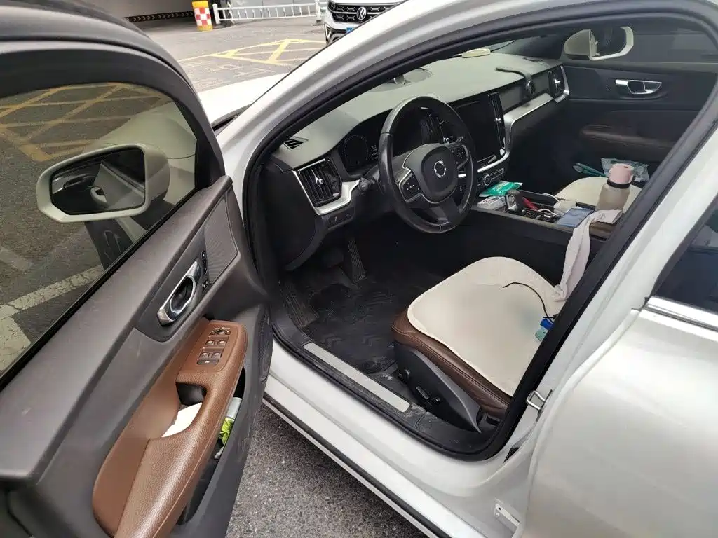 Volvo S60 — миниатюра 13
