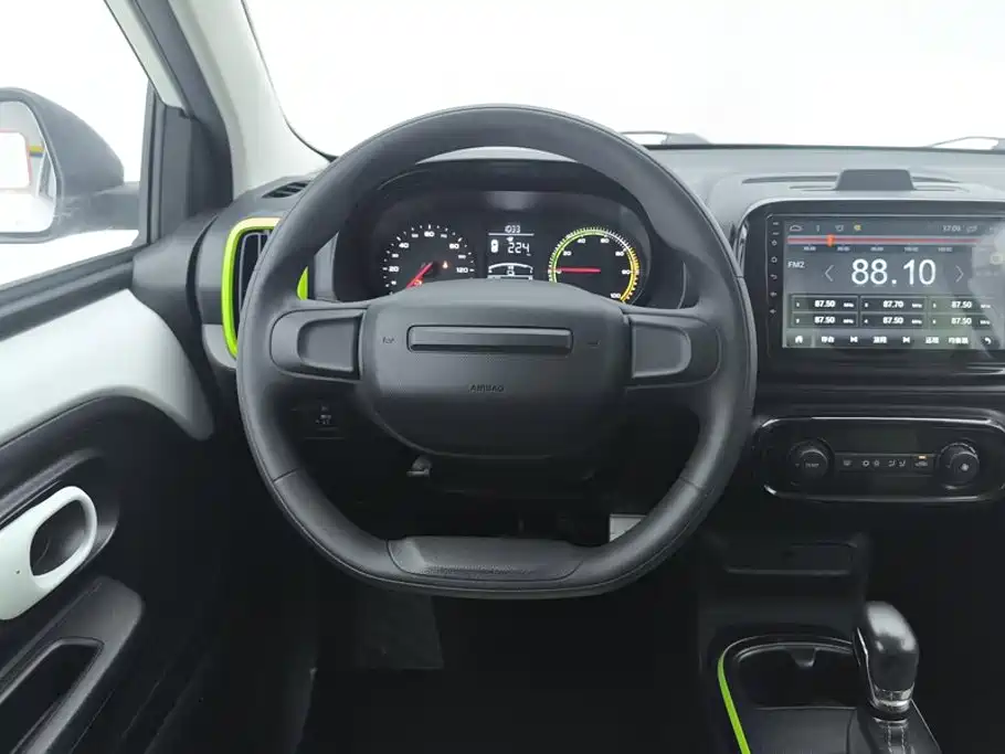 Roewe Clever — миниатюра 15