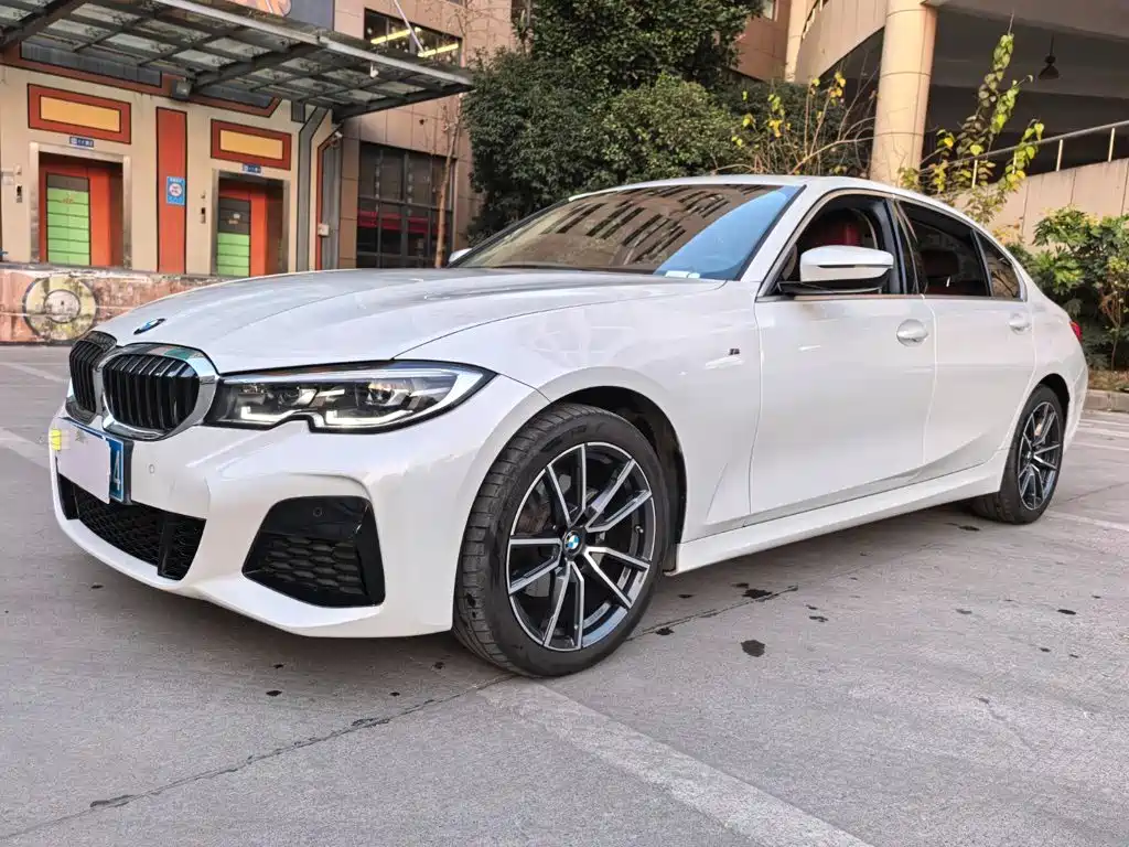 BMW 3 Series — миниатюра 4