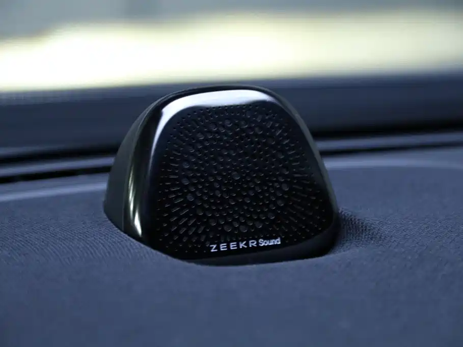 Zeekr 007GT — миниатюра 12
