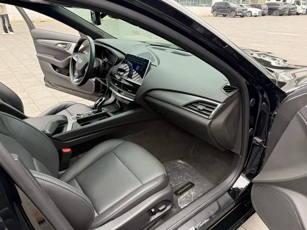 Cadillac CT5 2022 28T Luxury