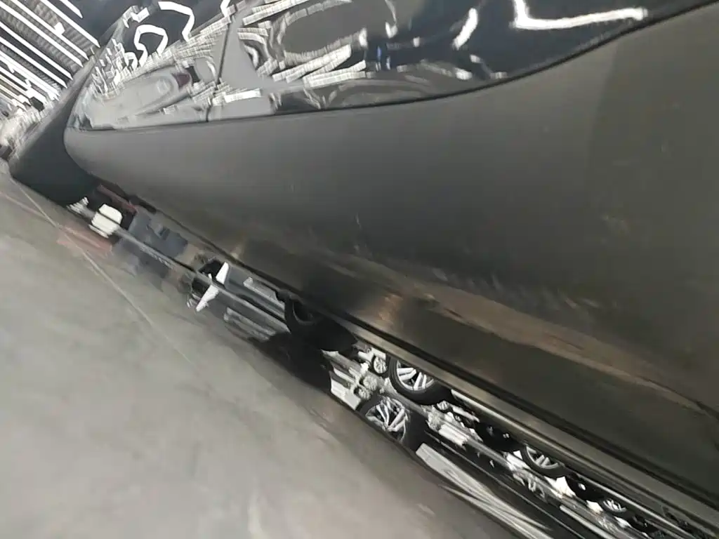 Tesla Model Y — миниатюра 22
