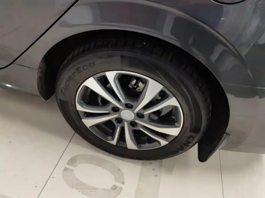 Changan Eado — миниатюра 6