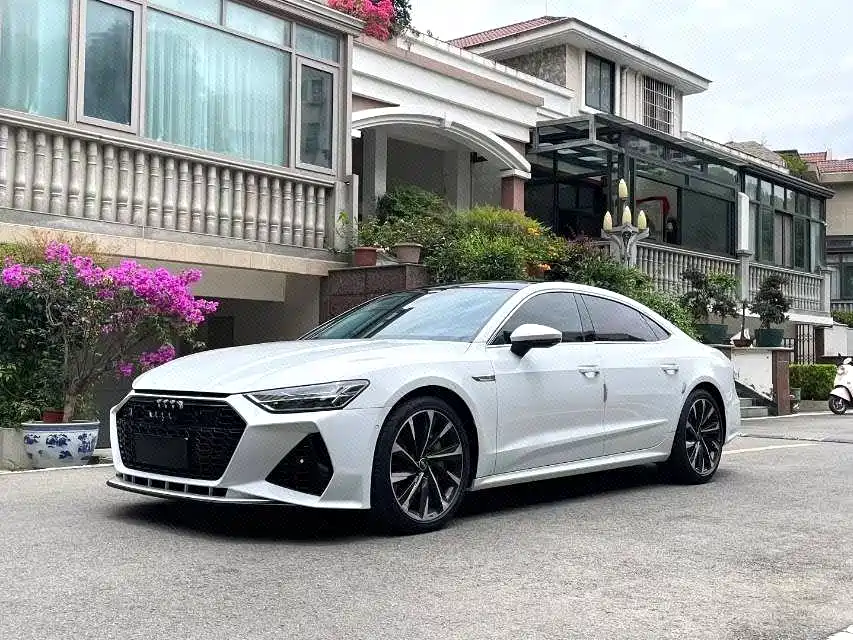 Audi A7L