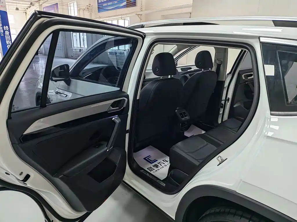 Volkswagen Tayron — миниатюра 12