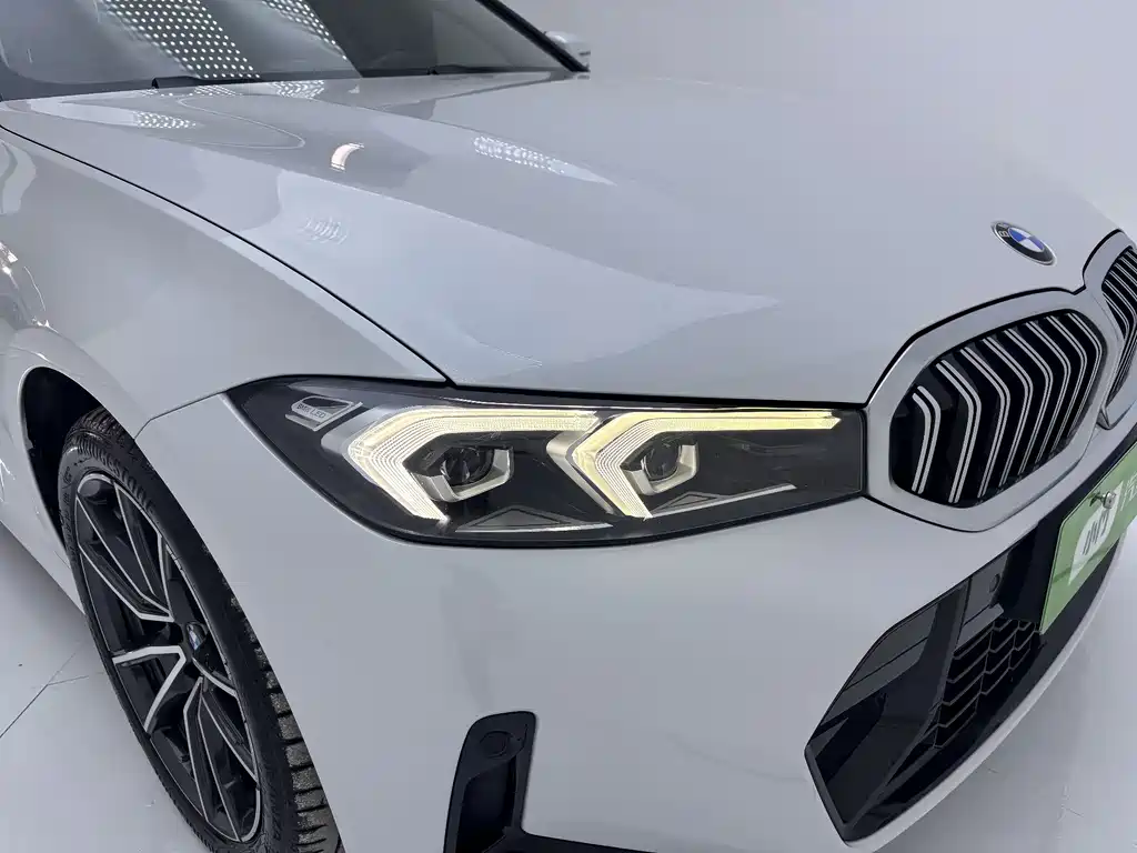 BMW 3 Series — миниатюра 28