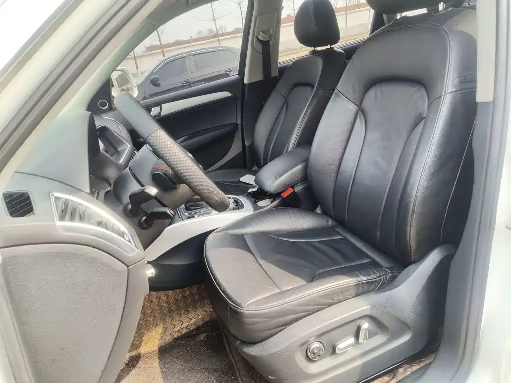 Audi Q5 (Import) — миниатюра 11