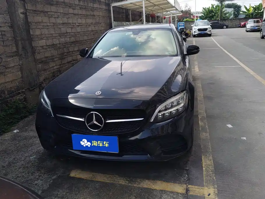 Mercedes-Benz C-Class — миниатюра 2