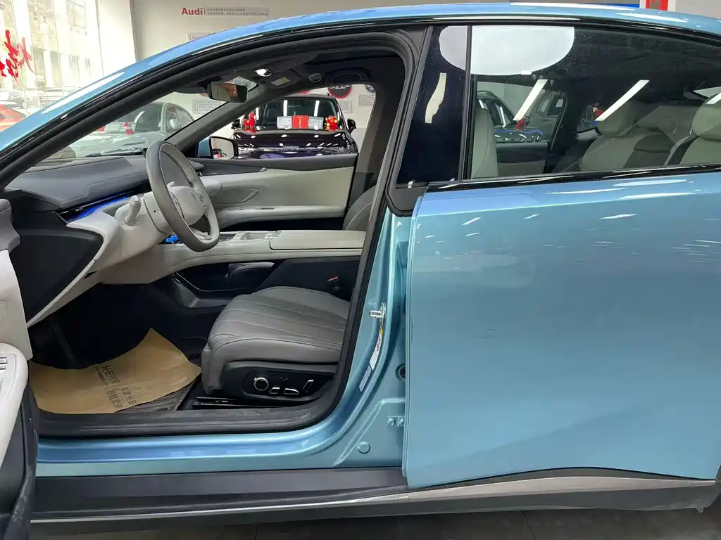 Changan Deepal DARK BLUE L07