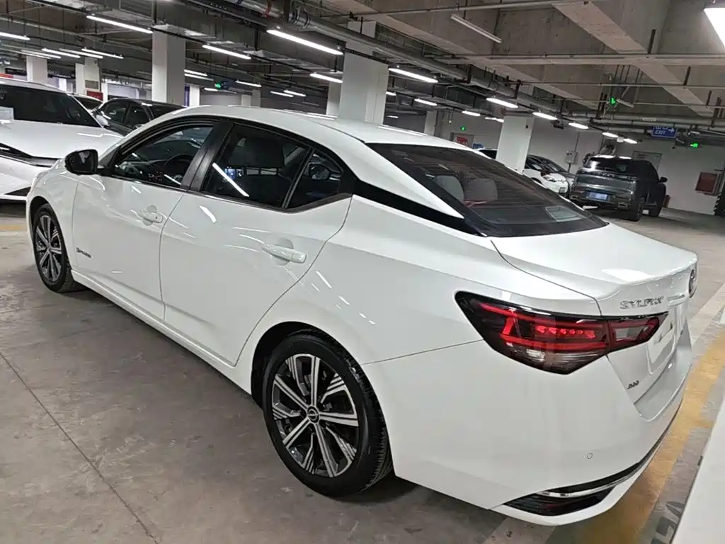 Nissan Sylphy — миниатюра 5