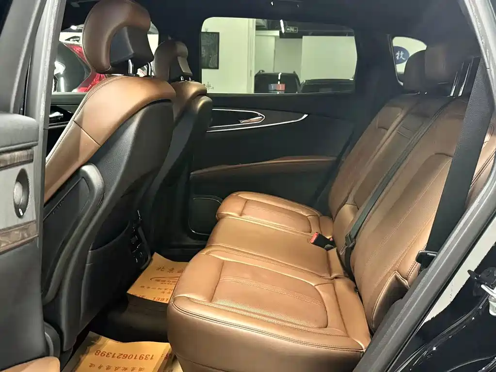 Lincoln Nautilus 2.7T 4WD Premium Shine Edition, фото 9