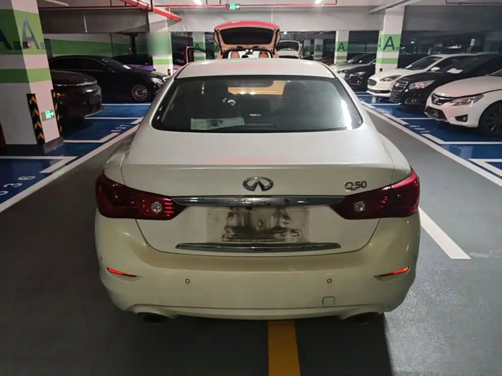 Infiniti Q50L — миниатюра 6