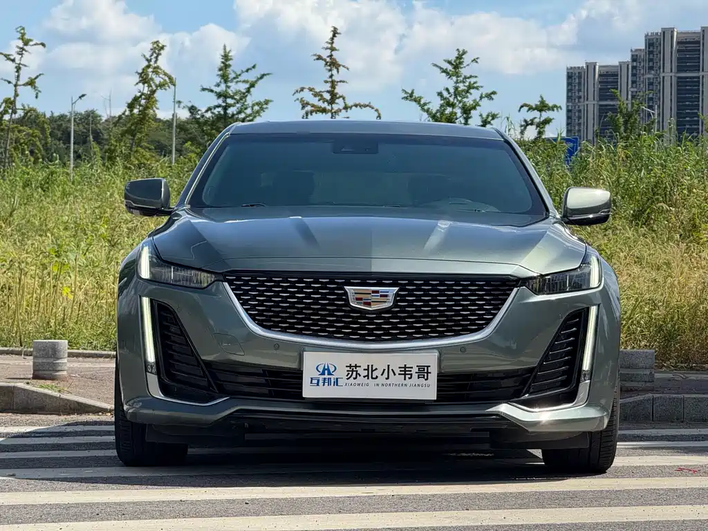 Cadillac CT5 — миниатюра 2